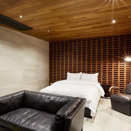 Hotel The Artist Yeoksam Сеул Экстерьер фото