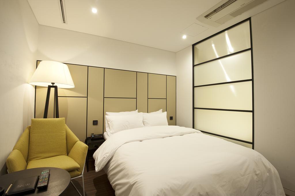 Hotel The Artist Yeoksam Сеул Экстерьер фото